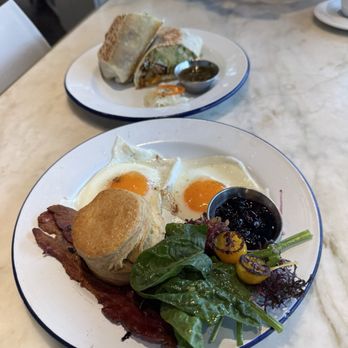 Doubting Thomas - Thomas breakfast + Veggie Burrito - Coffee & Tea Near Me - Los Angeles, California