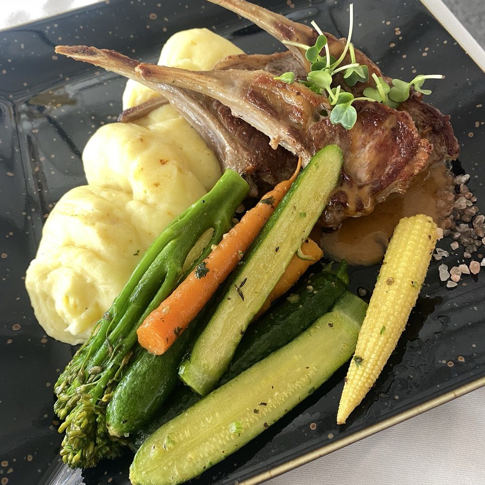 Seehotel Grüner Baum - Lamb chop - Hotels Near Me - Hallstatt, 4 Seehotel Grüner Baum - Lamb chop - Hotels Near Me - Hallstatt, 4