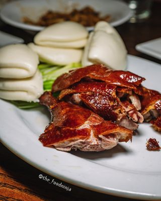 Tom's Dim Sum by null