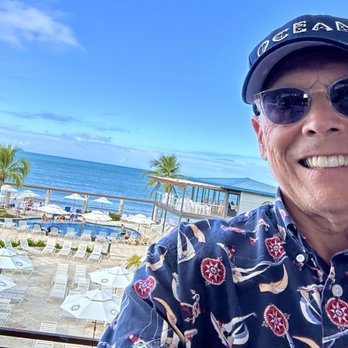Ocean Lab Taproom - Me and my hat. - Breweries Near Me - Carolina, Puerto Rico Ocean Lab Taproom - Me and my hat. - Breweries Near Me - Carolina, Puerto Rico