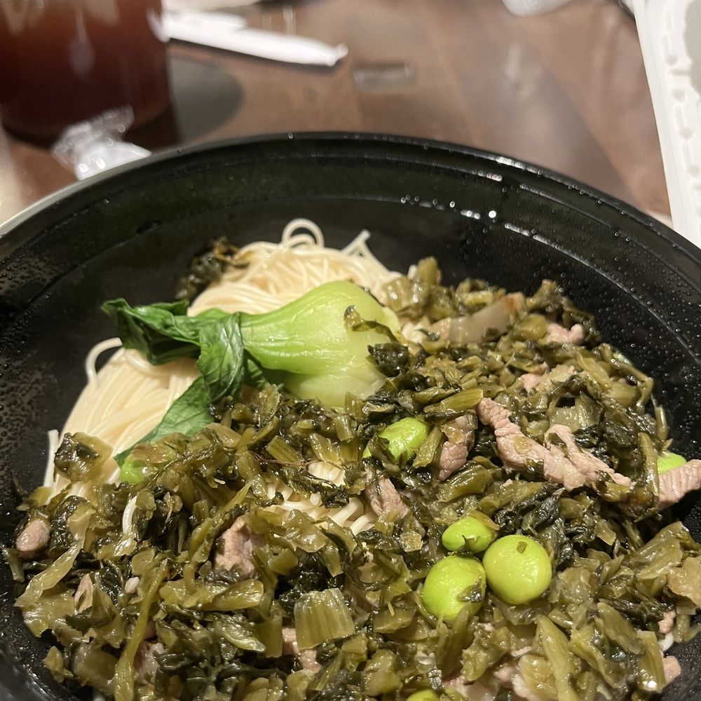 Spring Shanghai Pan-Fried Buns - Shredded Pork & Preserved Vegetable Noodle Soup - Shanghainese Near Me - Boston, Massachusetts Spring Shanghai Pan-Fried Buns - Shredded Pork & Preserved Vegetable Noodle Soup - Shanghainese Near Me - Boston, Massachusetts