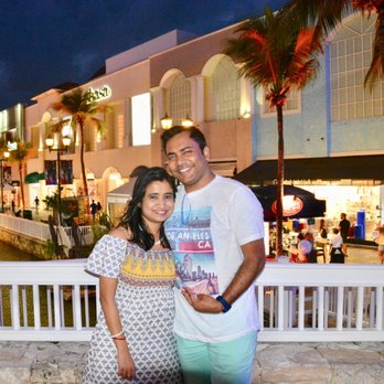 La Isla - La Isla Mall_Cancun_Sanju-7 - Shopping Centers Near Me - Cancún, ROO