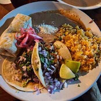 Rio Tomatlan - Burro con Tacos - Mexican Near Me - Canandaigua, New York Rio Tomatlan - Burro con Tacos - Mexican Near Me - Canandaigua, New York