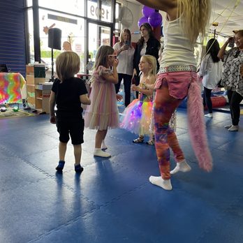 Dance Parties by Lisa - Party & Event Planning Near Me - Santa Monica, California