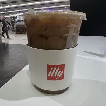 illy Caffe - Gelato Near Me - East Rutherford, New Jersey