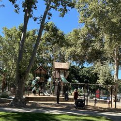 Royer Park - Larger playground