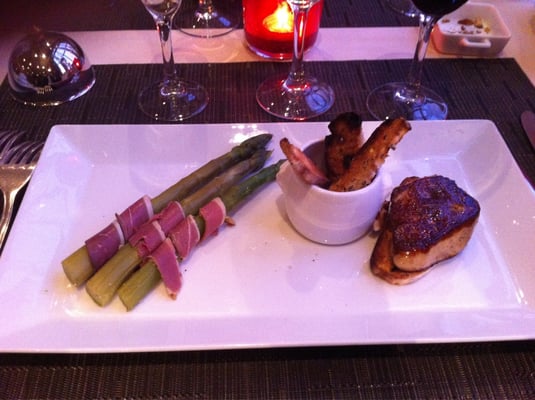 Château de Villiers-le-Mahieu by null