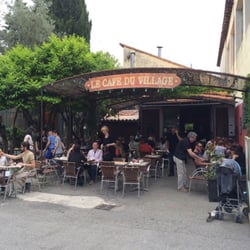 Le Café du Village