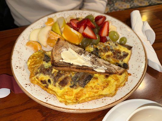 Photo of Caffe Mona La Bistro - Pittsburgh, PA, US. South Philly Omlette