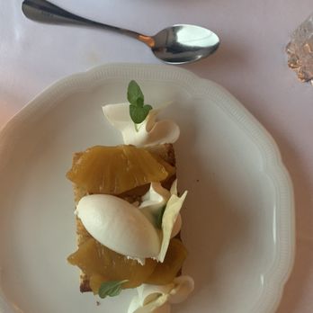 Monarch - Pineapple cake - Italian Near Me - Dallas, Texas