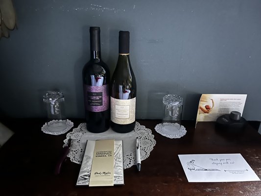 Inn at 2nd & C by null