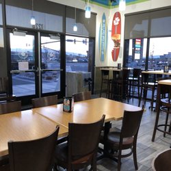 Rumbi Island Grill - Inside