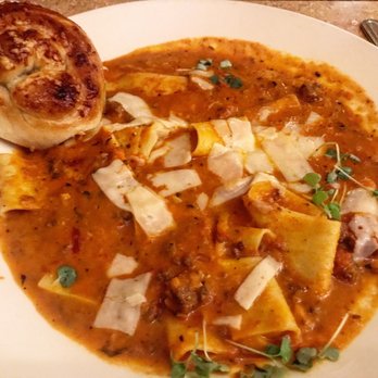 Villa Dolce Cafe - Beef bolognese - Italian Near Me - Middleton, Wisconsin Villa Dolce Cafe - Beef bolognese - Italian Near Me - Middleton, Wisconsin