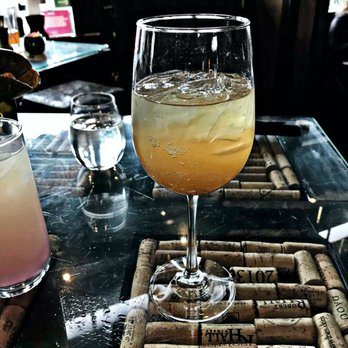Monets Wine Bistro - French Near Me - Exeter, California