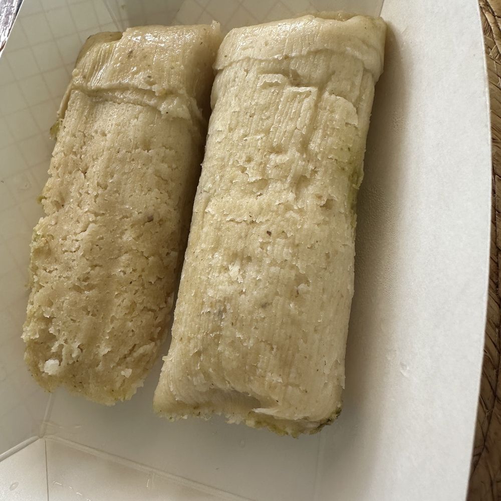 Don Pepe - 6 oz. Chicken with Green Sauce Tamale 6 oz. Pork with Green Sauce Tamale - Mexican Near Me - Houston, Texas