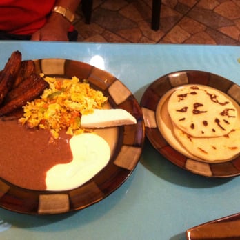 El Cafetalito - I love my popusas quecito frijolitos platanito with some coffee. Delicious - Salvadoran Near Me - Commerce, California