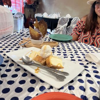 Reangthai Thai Restaurant - New York Cheesecake with Coconut Ice Cream - Thai Near Me - Tallahassee, Florida