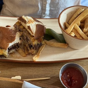 Rose Tavern - Smashburger on tiny plate - Wine Bars Near Me - Canandaigua, New York Rose Tavern - Smashburger on tiny plate - Wine Bars Near Me - Canandaigua, New York