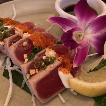 House Without A Key - Ahi tataki- seared and amazing - Seafood Near Me - Honolulu, Hawaii