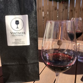 Vintners Hideaway - Wine Tasting Room Near Me - Fredericksburg, Texas Vintners Hideaway - Wine Tasting Room Near Me - Fredericksburg, Texas