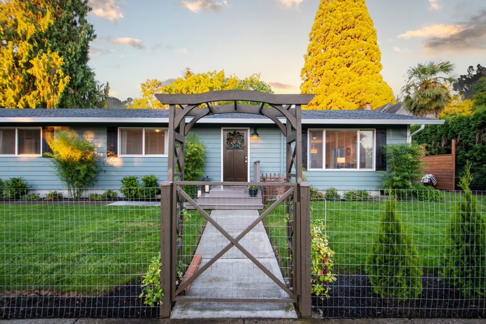 MICHELLE ROHRBACH JOHN L SCOTT REAL ESTATE Contact Agent 10