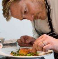 Ray's and Stark Bar by null