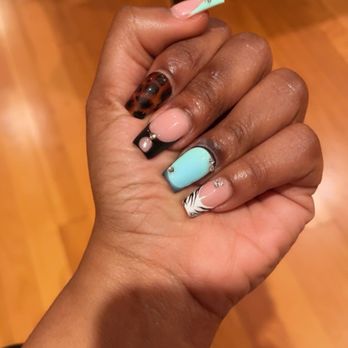 Mimosa Nails and Waxing - Kayla did this set - Nail Salons Near Me - Arlington, Virginia