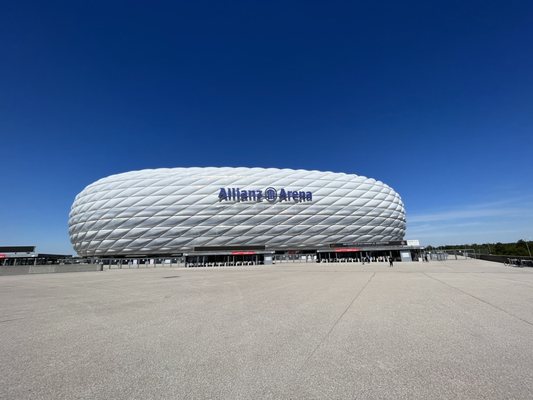 Allianz Arena by null
