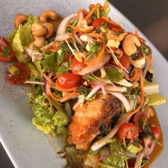 Thai Time - Salmon Mango-Glazed Salmon Salad - Vegan Near Me - Sacramento, California