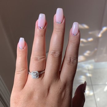 LV Nails - Full set with gel nail polish - Nail Salons Near Me - Palm Springs, California LV Nails - Full set with gel nail polish - Nail Salons Near Me - Palm Springs, California