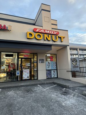 Family Donut Shop by null