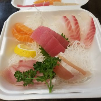 Summa Sushi - What it looked like in the box - Japanese Near Me - Fontana, California Summa Sushi - What it looked like in the box - Japanese Near Me - Fontana, California