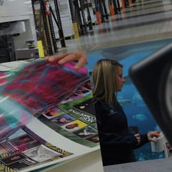 Suttle Straus - We provide commercial printing, direct mailing, large format printing and integrated software solutions to help you make an impression..