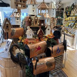 The Audubon Shop - Nice selection of bird houses
