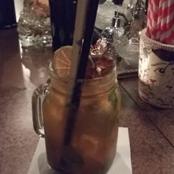 Finest Drink Room - Hemingway: cachaca, liquore alla liquirizia e zenzero