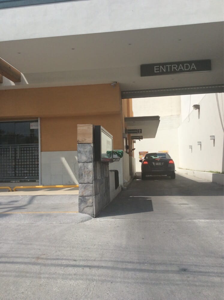 TAQUERÍA JUÁREZ Updated April 2024 Av. Eugenio Garza Sada Sur 3976