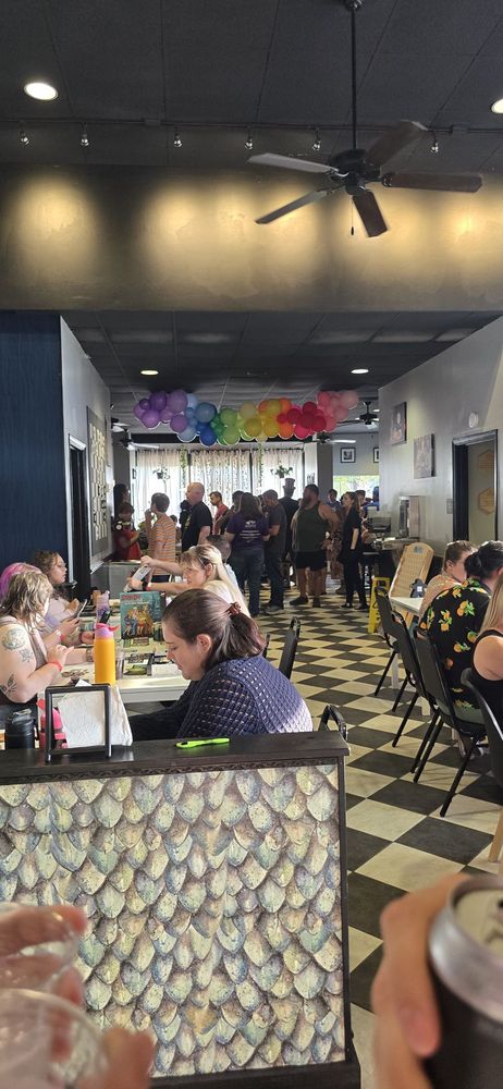 Social spots from Board to Beers