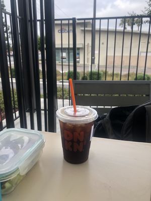 Dunkin' by null