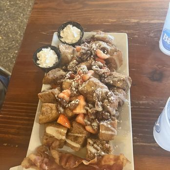 Bay Local Eatery - French toast - Breakfast & Brunch Near Me - Virginia Beach, Virginia