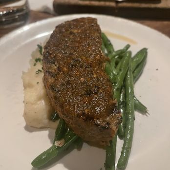 Haywire - Chipotle meatloaf w/creamy mashed potatoes and green beans - New American Near Me - Plano, Texas