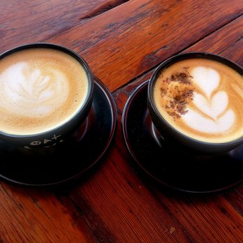 Ernest Coffee - Lavender Vanilla and Rose Pistachio Lattes with Oat Milk - Coffee & Tea Near Me - Palm Springs, California