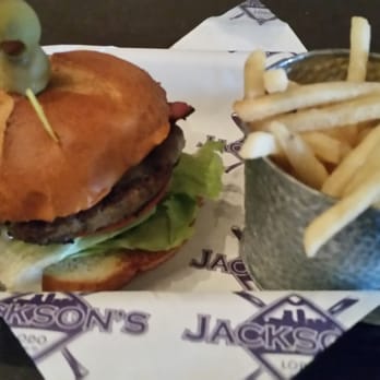 Jackson's - Mm burger - Sports Bars Near Me - Denver, Colorado