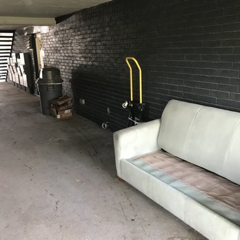 Ramada by Wyndham Del Rio - Breezeway at the Ramada Del Rio on March 24, 2018 - Hotels Near Me - Del Rio, Texas Ramada by Wyndham Del Rio - Breezeway at the Ramada Del Rio on March 24, 2018 - Hotels Near Me - Del Rio, Texas