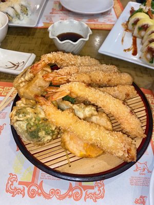 Yamato Sushi by null