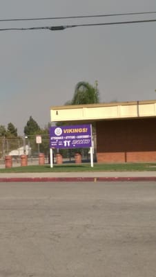 Mountain View High School by null