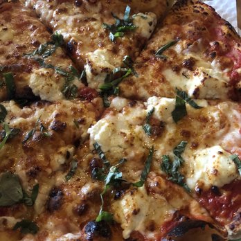 City Goose - Queen Elizabeth Pizza - Pizza Near Me - Ottawa, Ontario City Goose - Queen Elizabeth Pizza - Pizza Near Me - Ottawa, Ontario