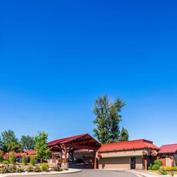 Exterior outside entrance of Best Western Edgewater Resort - Exterior - Sandpoint, Idaho Exterior outside entrance of Best Western Edgewater Resort - Exterior - Sandpoint, Idaho