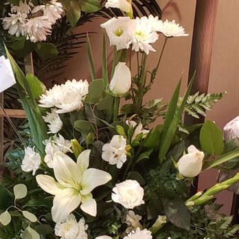 Ana's Flowers - Lovely flowers for my mother - Florists Near Me - Norwalk, California Ana's Flowers - Lovely flowers for my mother - Florists Near Me - Norwalk, California