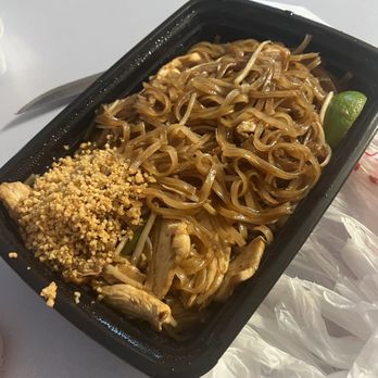 Sang Tong Thai - Pad Thai (no spice) - Thai Near Me - Haddonfield, New Jersey Sang Tong Thai - Pad Thai (no spice) - Thai Near Me - Haddonfield, New Jersey