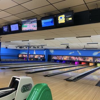 Chipper's Lanes - Bowling Near Me - Broomfield, Colorado Chipper's Lanes - Bowling Near Me - Broomfield, Colorado
